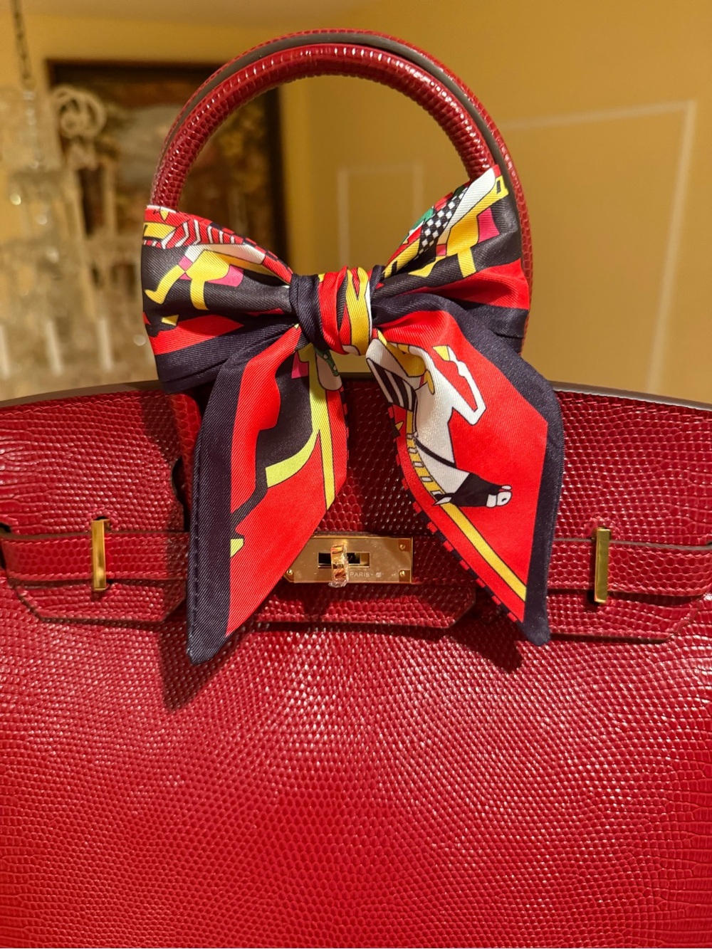 Elegant Embossed Lizard Rouge H Top-Handle Bag with Scarf Accent with ghw 30CM - Picture 8 of 9